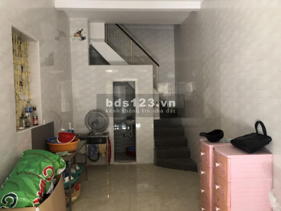 Bán gấp nhà ở ngay, gần phố, Tôn Đức Thắng, dt 25m, 3 tâng mặt tiền 3m, giá 2.2 tỷ