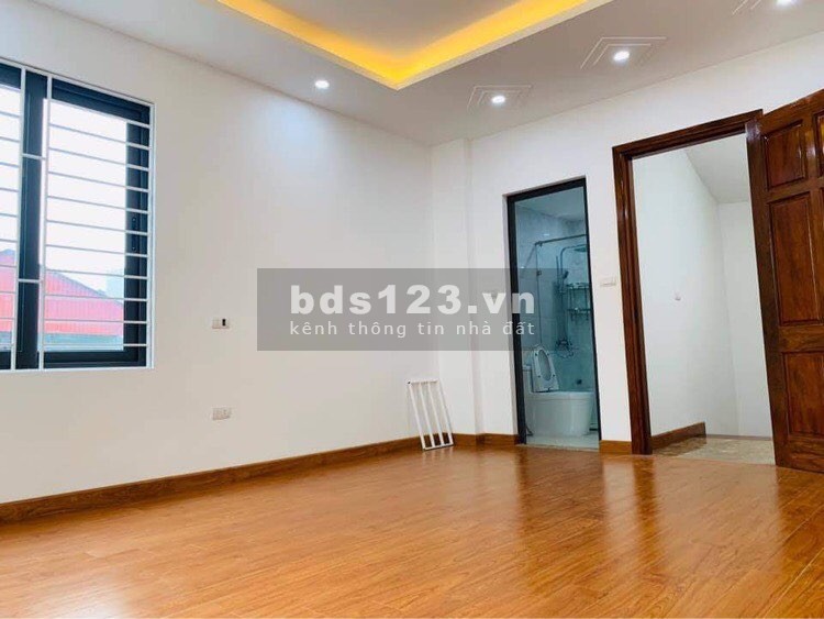 Ô tô, lô góc, kinh doanh, Đội Cấn Ba Đình, dt 45m2, 6 tầng, mt 4.7m, giá 6.9 tỷ