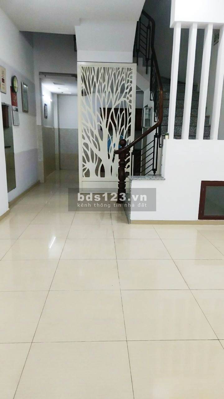 Chính chủ bán nhà hẻm xe hơi, phường 9 Gò Vấp. DT 52m2, 3 lầu giá 5.2 tỷ có TL