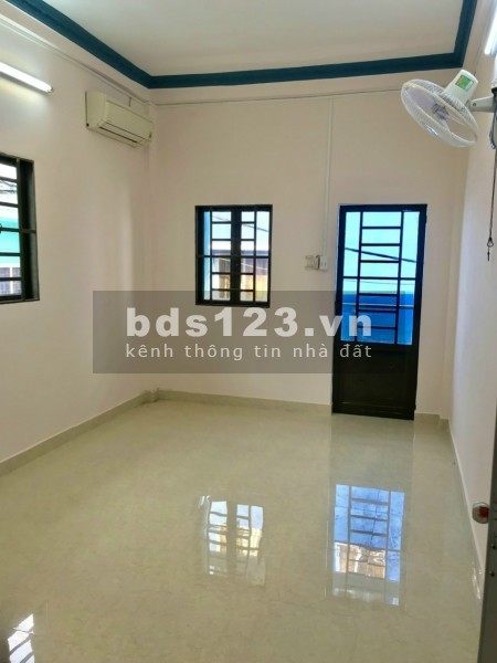 Cần tiền bán gấp nhà Lò Siêu, phường 16, Quận 11, nhà tiện ở ngay