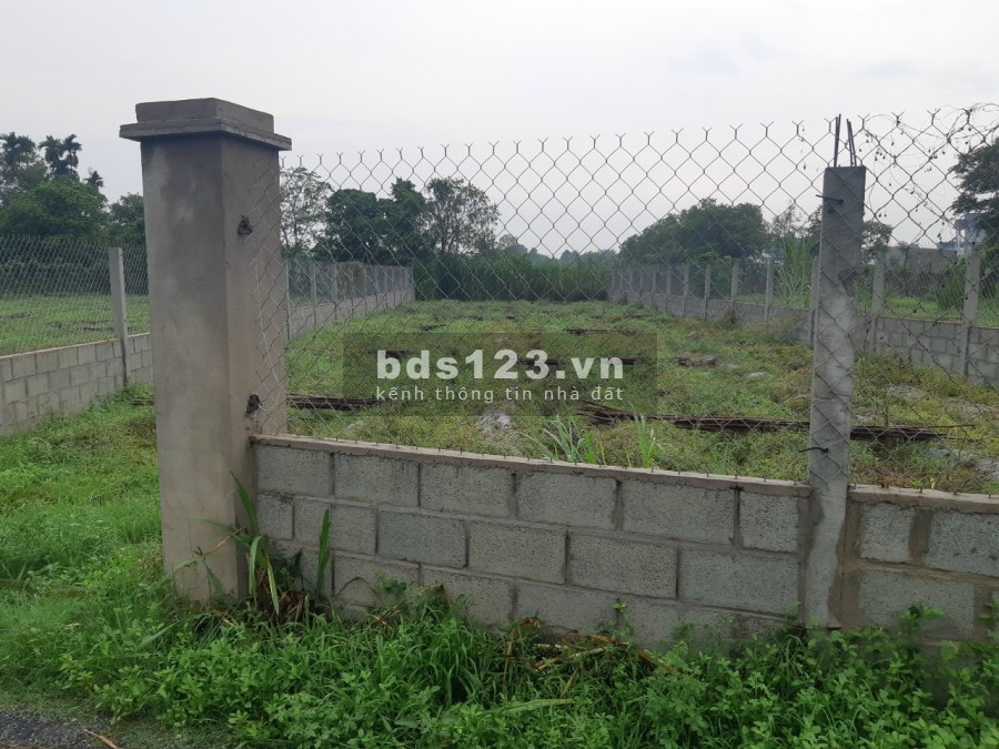 Bán đất mặt tiền đường Nguyễn Văn Tạo, huyện Nhà Bè, diện tích 8190M2, giá 260 tỷ