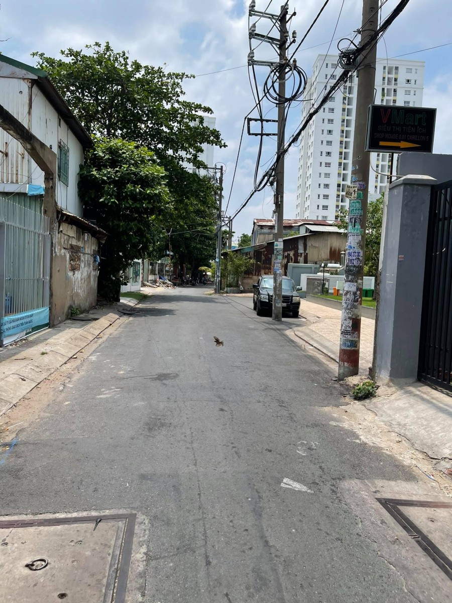 Hẻm xe hơi Luỹ Bán Bích, dt 90m2, giảm 500 triệu trong mùa dịch, giá 8.1 tỷ, lh 0979847570