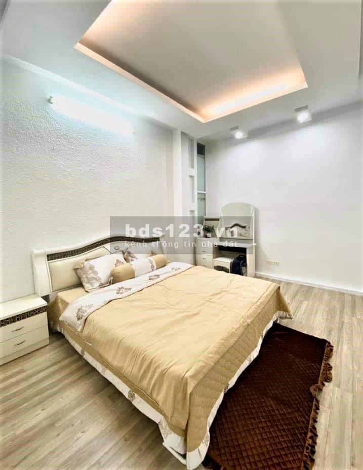 Siêu phẩm mặt phố Lê Trọng Tấn, Hà Đông, vỉa hè, thang máy, kinh doanh, thông sàn, chỉ 10 tỷ