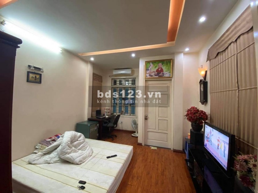 Nhà phân lô phố Khương Đình-Thanh Xuân, 60M2, 5 Tầng, MT 4m, 4.2 Tỷ. LH 0965950869