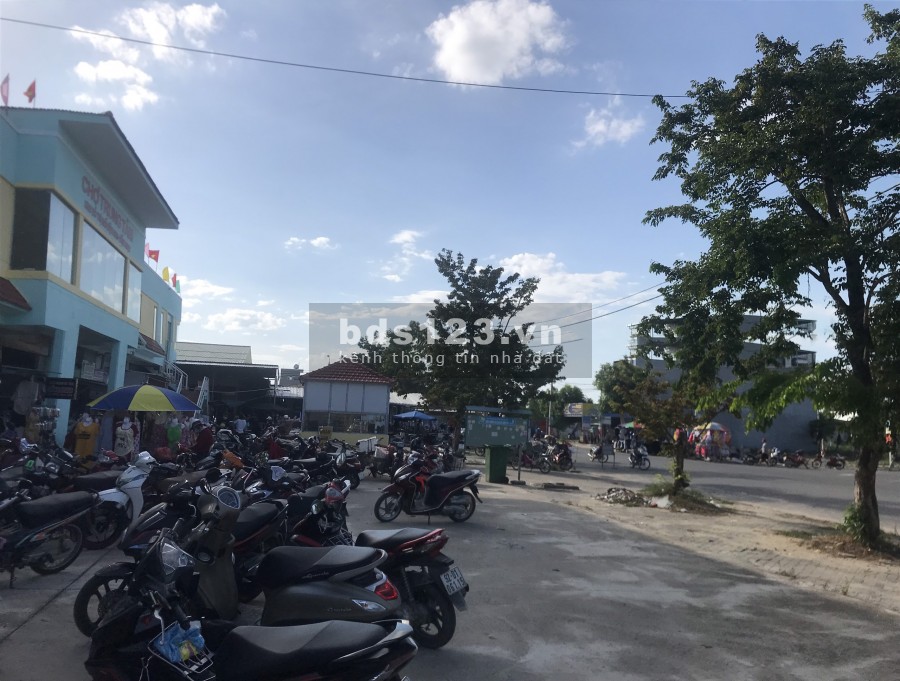 Sở hữu đất mặt tiền chợ- chỉ với 720 triệu, pháp lý đầy đủ sổ đỏ từng lô
