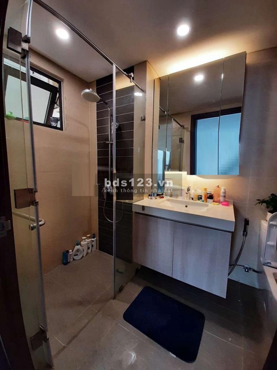 Căn hộ Hà Đô Centrosa Quận 10 diện tích 60M2 có đầy đủ nội thất giá 15tr