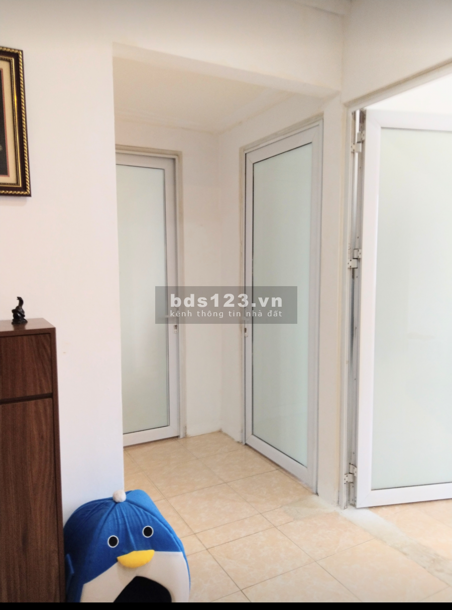 Bán căn hộ góc chung cư 3B phố Phương Liệt, giá bán 26 triệu/m2, sổ đỏ chính chủ