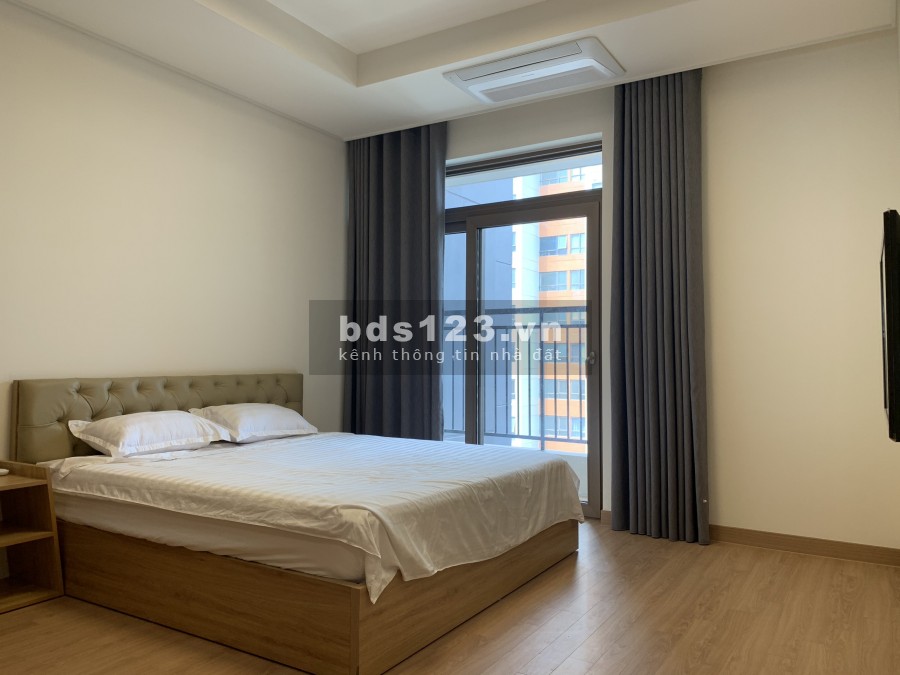 Cho thuê chung cư Starlake KĐT Tây Hồ Tây, 2 phòng ngủ, 110m2, full đồ 26.5 triệu/th. LH 0377983070