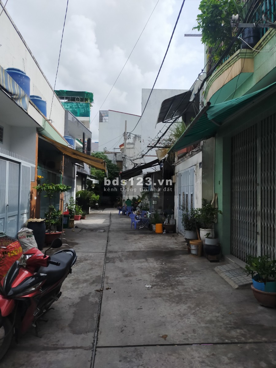 Bán Nhà Giá Rẻ 1/ HXH Đường Trương Phước Phan DT:3.94x12.3m 1 Lầu NH Giá:3.78 Tỷ TL