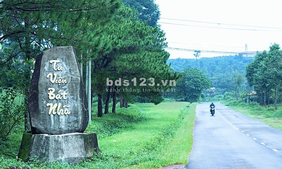 Đất nghỉ dưỡng thổ cư giá rẻ nổi tiếng cả nước 800m2 tại TP Bảo Lộc Lâm Đồng