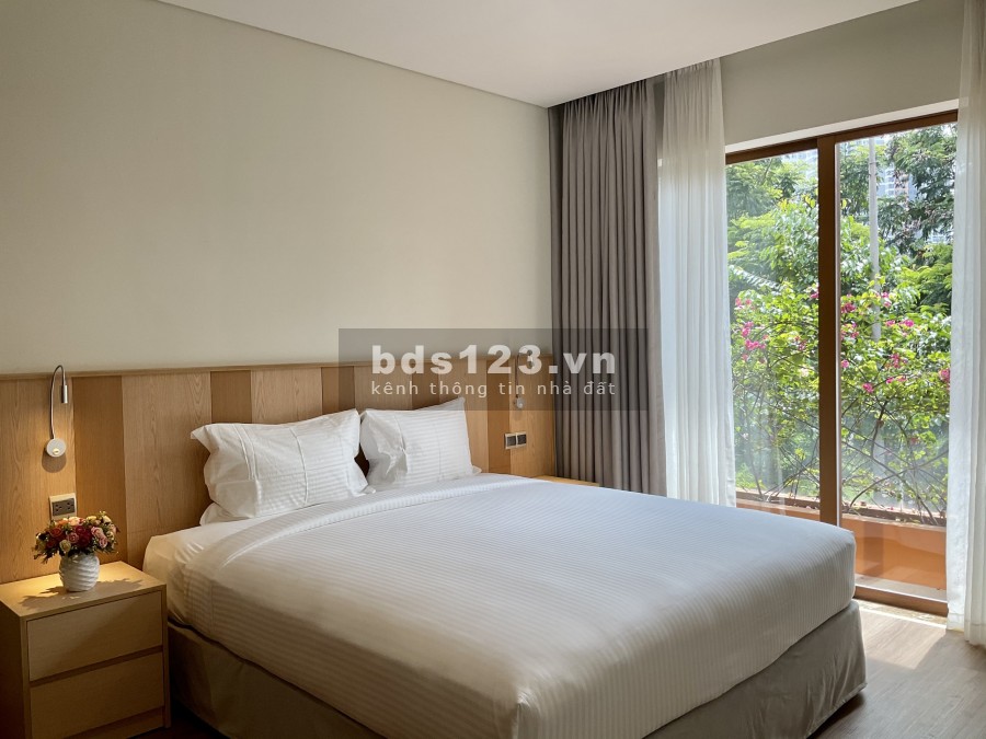 CHDV chuẩn 4 sao Q2 nội thất cao cấp, có ban công, hồ bơi cách trung tâm Q1 chỉ 8ph