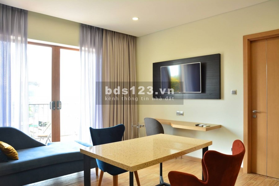 CHDV chuẩn 4 sao Q2 nội thất cao cấp, có ban công, hồ bơi cách trung tâm Q1 chỉ 8ph