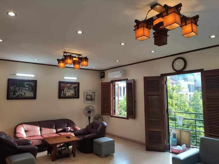 Bán Nhà Vũ Tông Phan, Thanh Xuân. DT 40m2, 4 tầng bê tông, giá bán c 4 Tỷ.