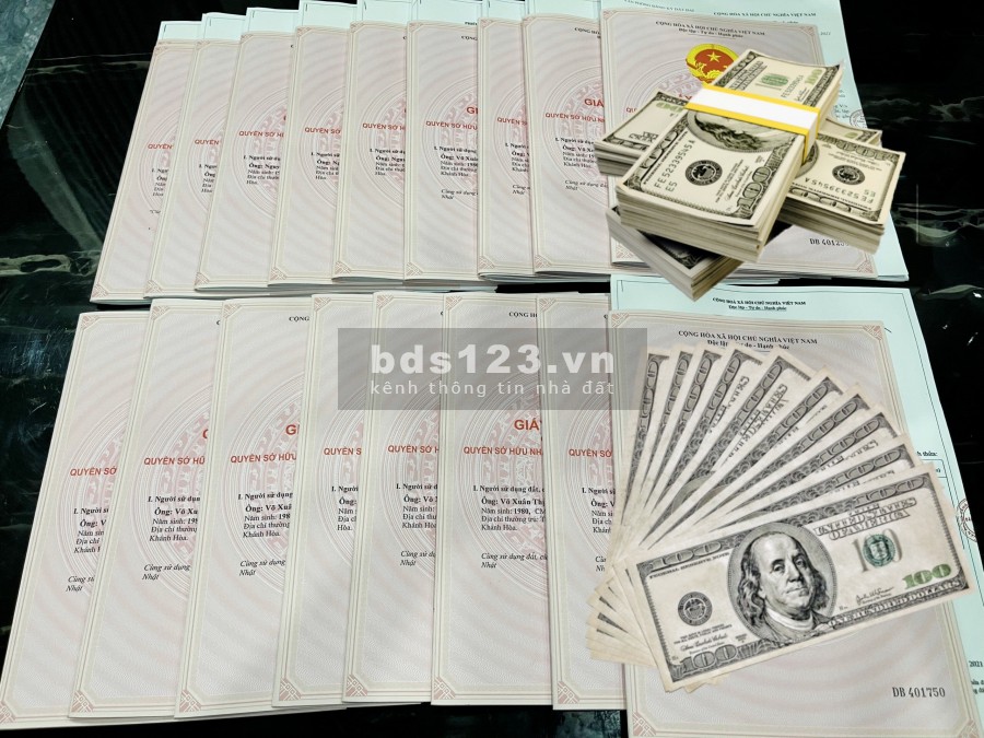 Tặng Ngay 5 Chỉ Vàng Khi Mua 1 Lô,Mua từ 2 lô chiết khấu 2%.Cam Lâm-Khánh Hoà