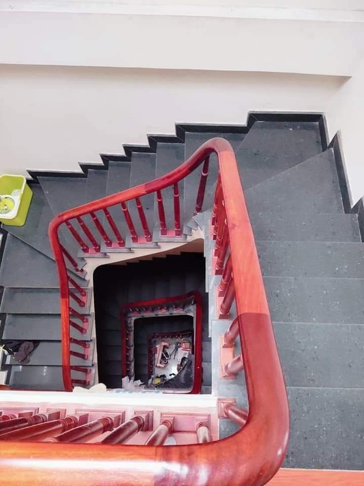 Bán nhà trung tâm Quận Hà Đông, tiện ích xung quanh đủ, 2 mặt thoáng, giá nhỉnh 3 tỷ