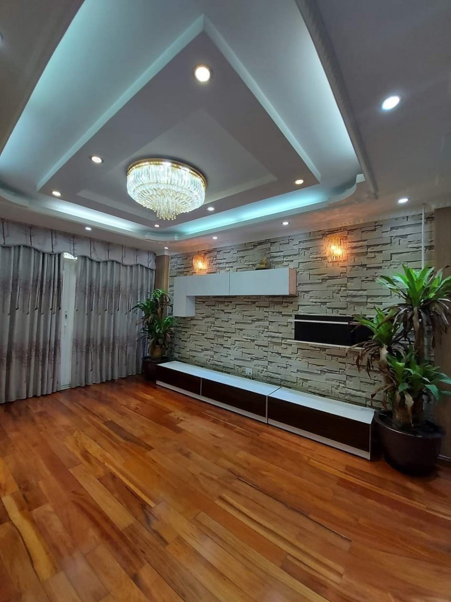 Bán nhà đẹp THái Hà Thái THịnh Đống Đa Diên tích 50 m 5 tầng Giá 5 tỷ 600