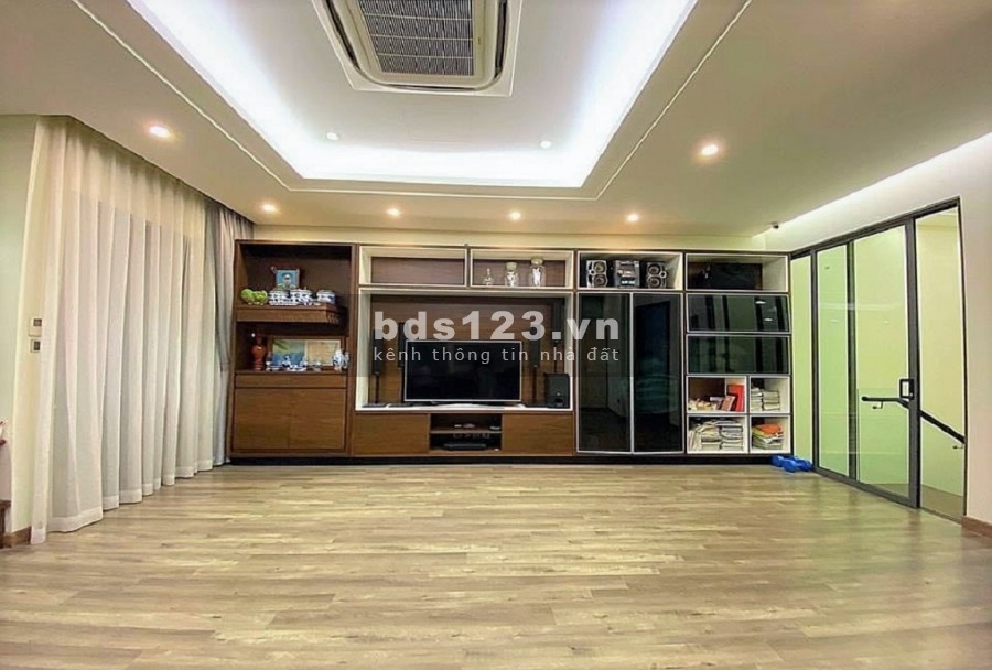 Mặt phố Nguyễn Khang Cầu Giấy. Ô tô, kinh doanh dt 60m2 4 tầng mt 6m giá 10 tỷ