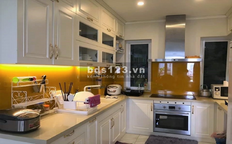 Mặt phố Nguyễn Khang Cầu Giấy. Ô tô, kinh doanh dt 60m2 4 tầng mt 6m giá 10 tỷ