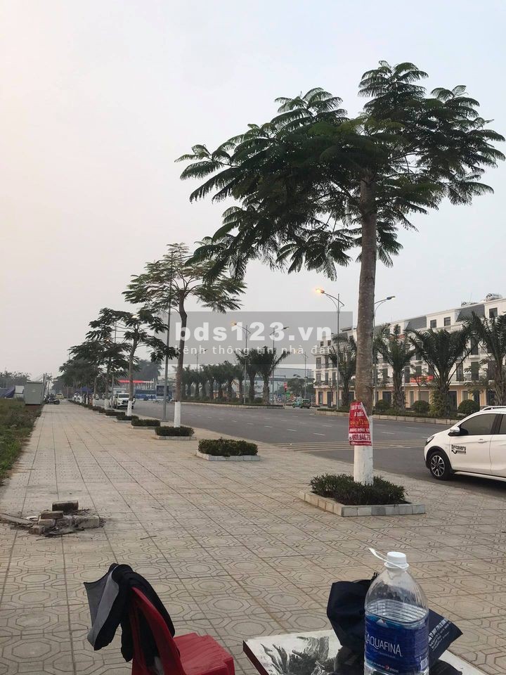 Bán lô góc 3 mặt tiền trục chính rẻ nhất Seoul Ecohome Tràng duệ, Sổ hồng chính chủ 0936886793