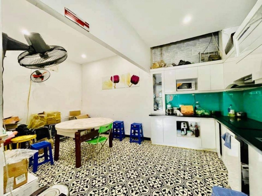 Bán Nhà Vũ Tông Phan, Thanh xuân, DT 80m2, Mặt Tiền Rộng, Kinh Doanh, Vỉa Hè, Ôtô. Giá 25 Tỷ
