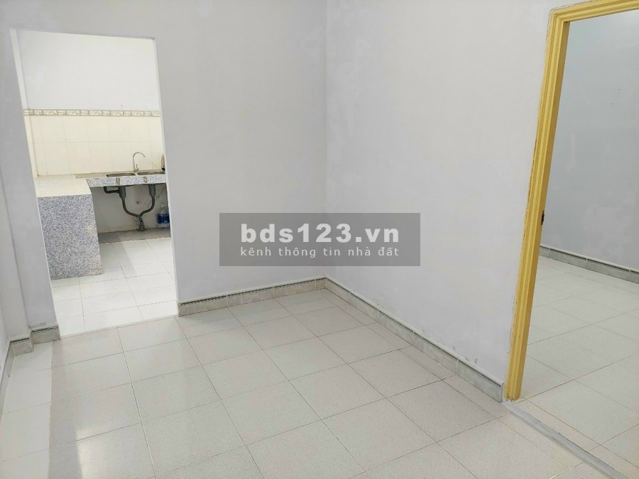 Bán nhà sổ riêng thổ cư gần Song Ngữ Lạc Hồng Bửu Long diện tích 5x22