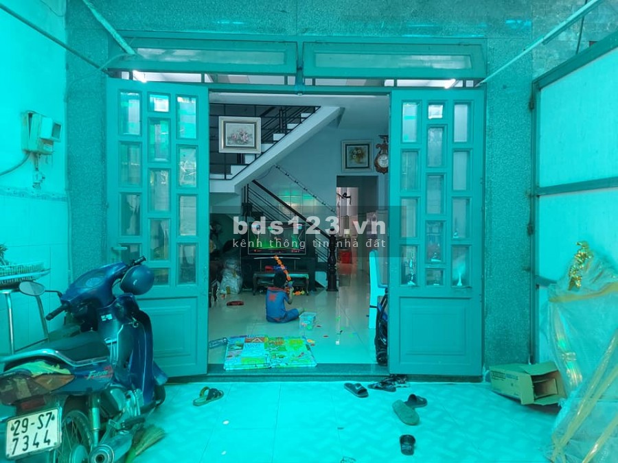 Bán gấp nhà diện tích sử dụng 60m2, hẻm oto đường Trường Chinh Quận 12