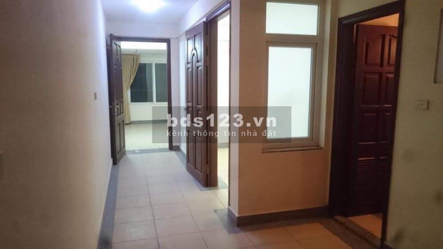 Bán nhà phố Khương Trung, phân lô ô tô tránh, kinh doanh 360 triệu/năm, giá 6 tỷ, chính chủ