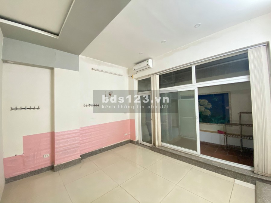 Bán nhà phố Khương Trung, phân lô ô tô tránh, kinh doanh 360 triệu/năm, giá 6 tỷ, chính chủ