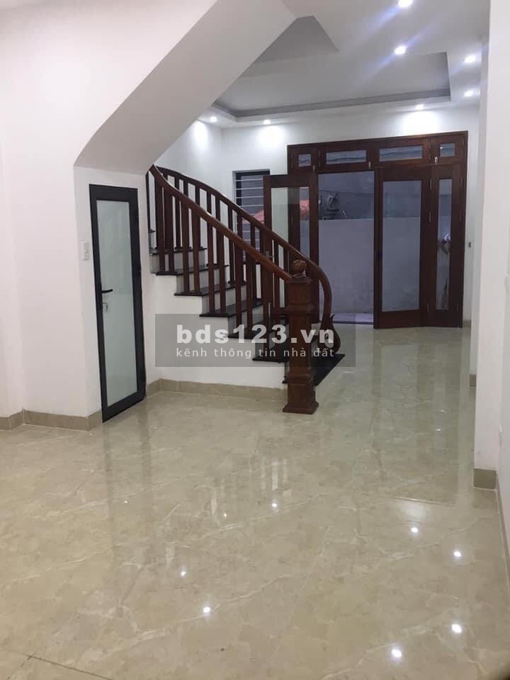 Chuyển nhà vào nội thành bán gấp nhà cực đẹp vị trí đắc địa ở An Trai- Vân Canh ô tô đỗ cửa gía 2 tỷ