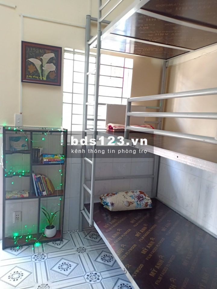 Trọ Ở ghép KTX 700k bao điện, nước. Quận Bình Thạnh, đầy đủ tiện nghi, lhcc