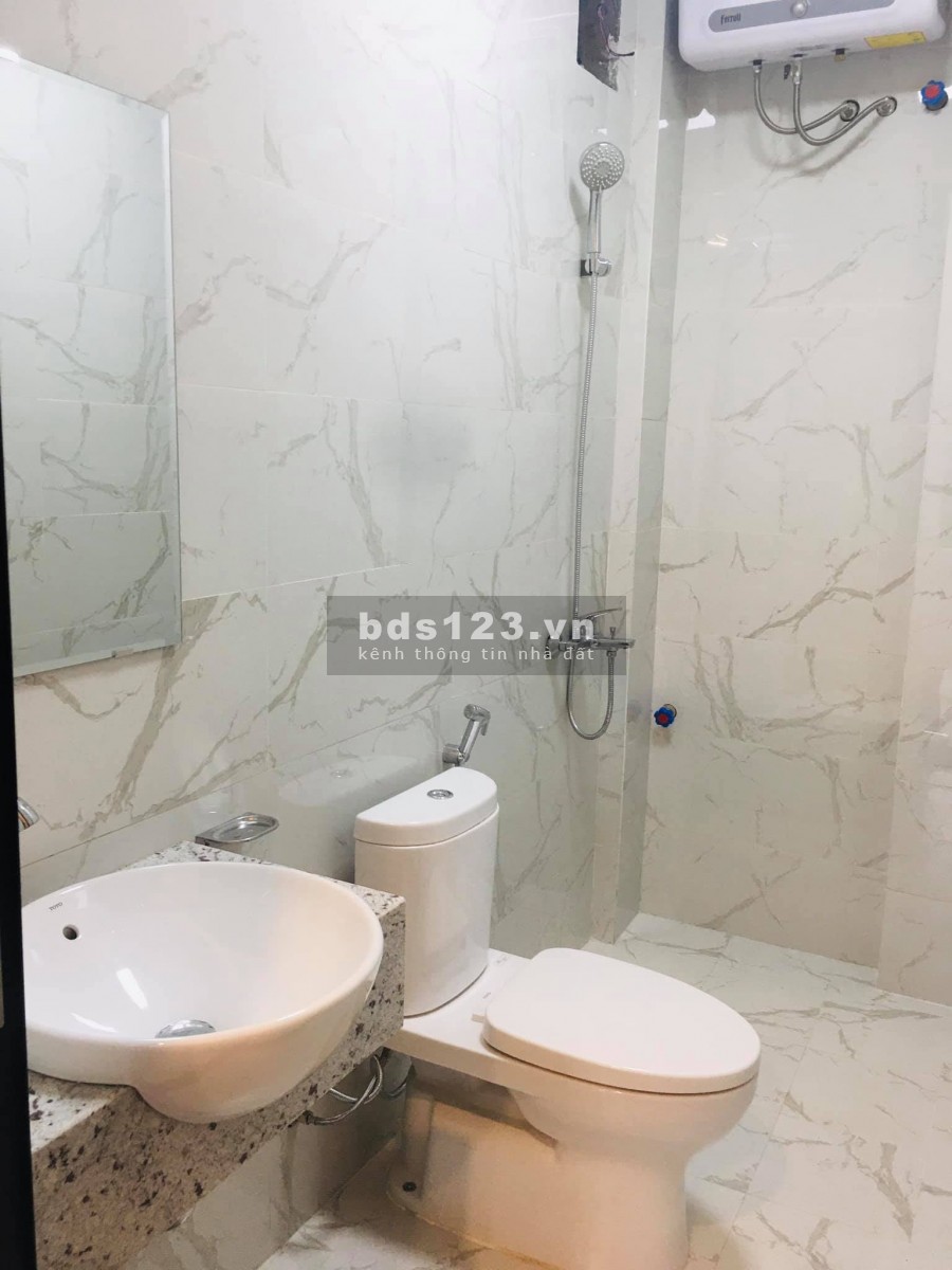 Chuyển nhà vào nội thành bán gấp nhà cực đẹp vị trí đắc địa ở An Trai- Vân Canh ô tô đỗ cửa gía 2 tỷ