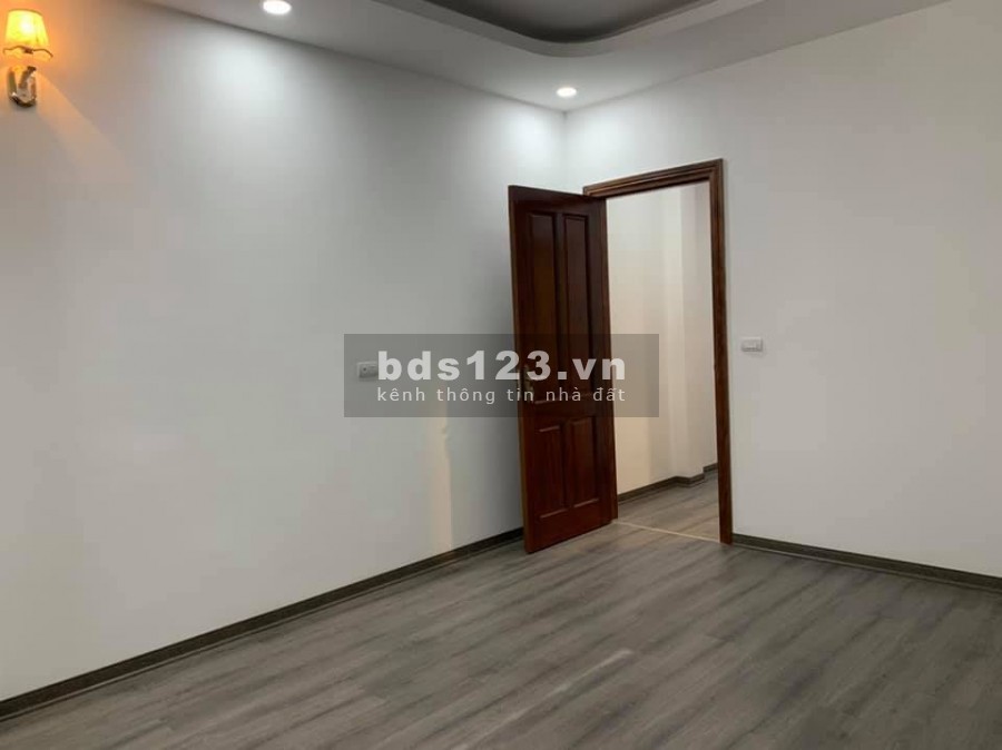 Chuyển nhà vào nội thành bán gấp nhà cực đẹp vị trí đắc địa ở An Trai- Vân Canh ô tô đỗ cửa gía 2 tỷ
