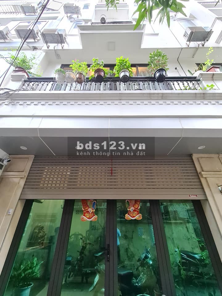 Bán nhà phân lô Đỗ Quang 60m x4T MT 4.2m trên 10 ty Trung Hòa Cầu Giấy 0969040000