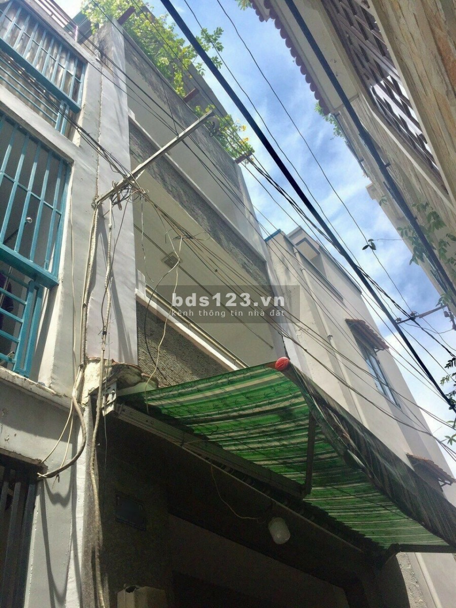 Cần bán gấp nhà đường Sư Vạn Hạnh, Phường 3, Quận 10, diện tích 50m2