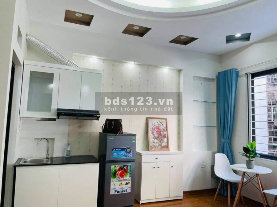 Nhà kinh doanh CCMN 5 tầng 9 phòng full đồ, ngõ 508 Đường Láng, DT 60m2, giá chỉ 7,1 tỷ