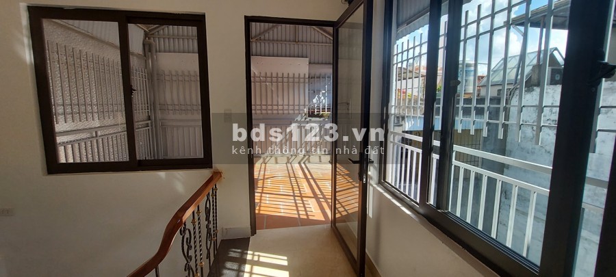 Dưới 7 tỷ, diện tích 60m2, 5 tầng lô góc 7 phòng khép kín - 10m ra phố