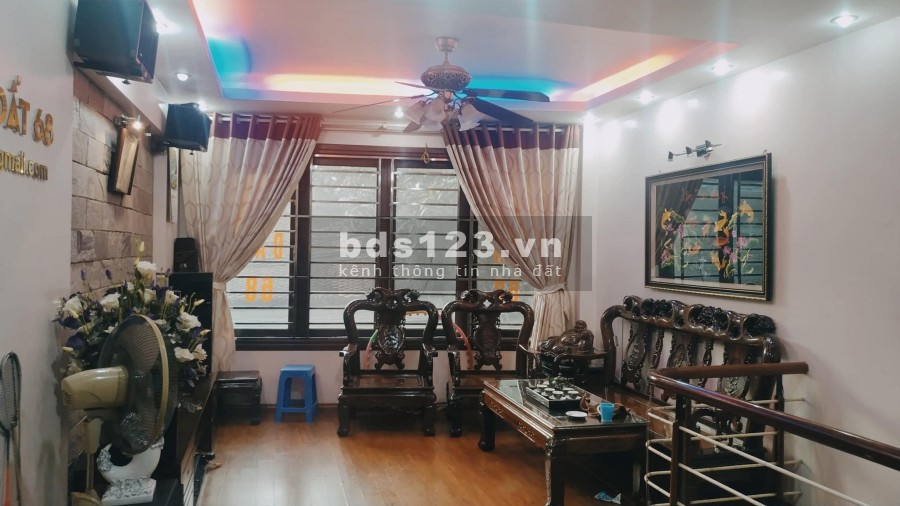 Mặt ngõ 63 Lê Đức Thọ dt 40m x 5 Tầng, mặt tiền 4, ô tô đỗ cửa kinh doanh vô địch, giá: 6.15 tỷ.
