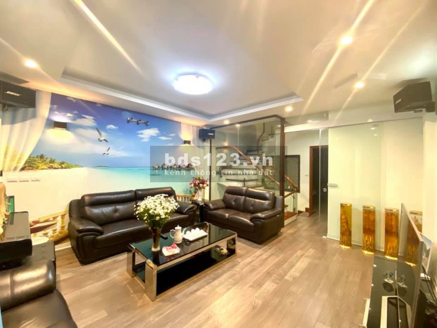 Bán nhanh nhà phân lô Tư Đình- hàng hiếm, giá tốt, tặng toàn bộ nội thất, 5 tầng