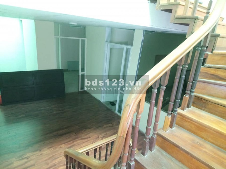 Mặt Tiền Khủng, Tòa nhà, Trương Công Giai, diện tích 180m2 mt 8m Quận Cầu Giấy