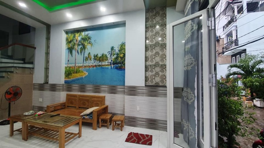 Bán nhà Quận Bình Tân, diện tích sử dụng: 50m2, giá 5.5 tỷ, liên hệ 0917173744 Nghĩa