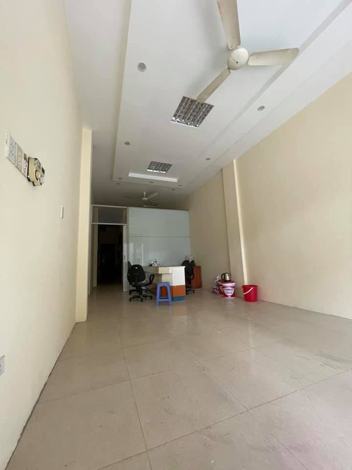 Bán Nhà MP Quang Trung Quận Hà Đông, kinh doanh, vỉa hè, 7 tầng dt 85m2 giá 17.5 tỷ