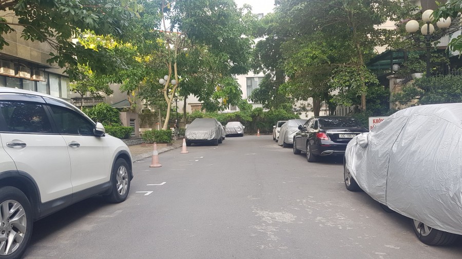 Bán Nhà Nguyễn Trãi 100m2, ÔTô Tránh Dừng Đỗ, Thang Máy, 2 Thoáng, Tặng Nội Thất Giá 25 Tỷ