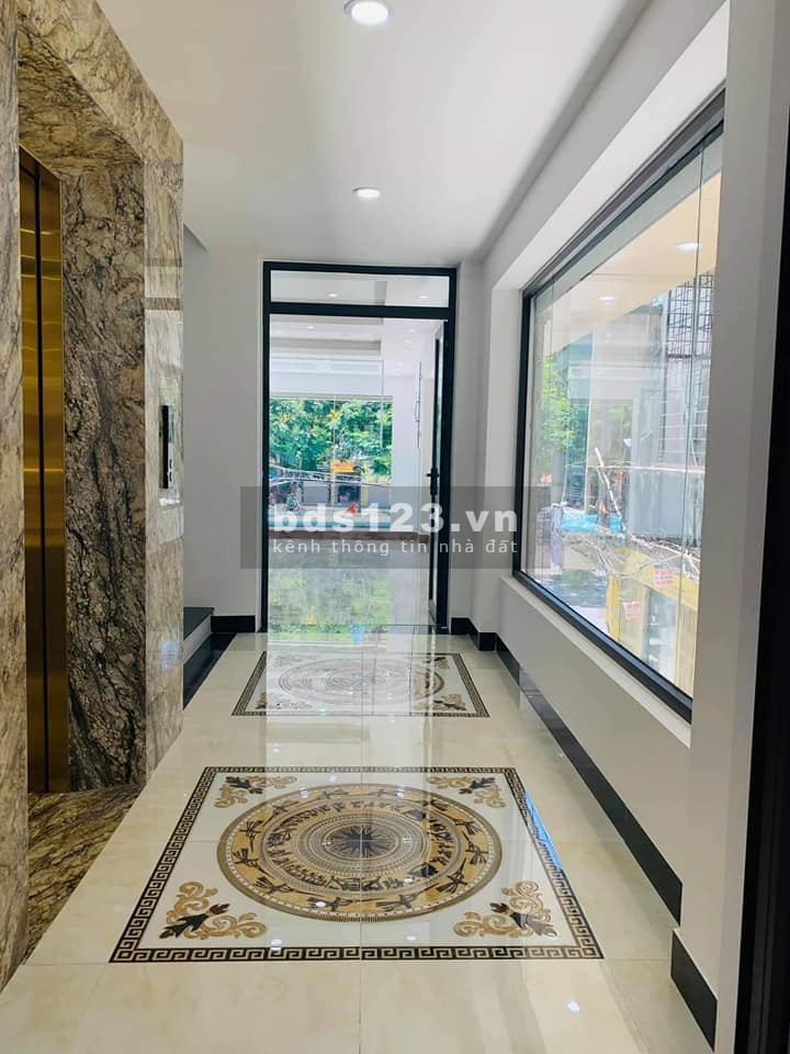 Cần bán tòa nhà 7 tầng, mặt phố Kim Ngưu, lô góc, thang máy, dt 80m2, giá nhỉnh 28 Tỷ (TL)