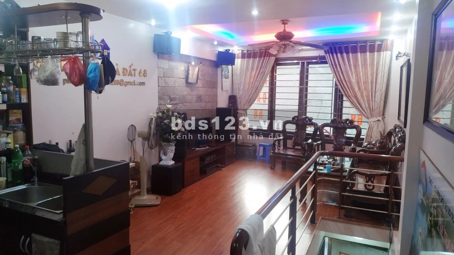 Mặt ngõ 63 Lê Đức Thọ dt 40m x 5 Tầng, mặt tiền 4, ô tô đỗ cửa kinh doanh vô địch, giá: 6.15 tỷ.