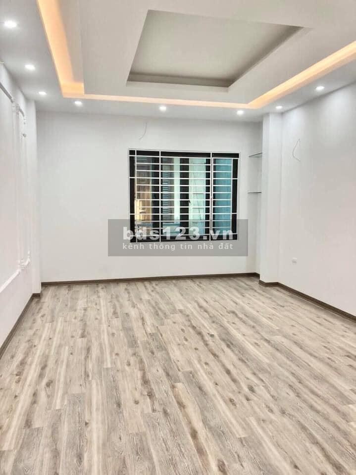 Bán nhà siêu rộng Trương Định, 2 mặt thoáng, ngõ đẹp, dt 78m2, giá bán 5.9 tỷ