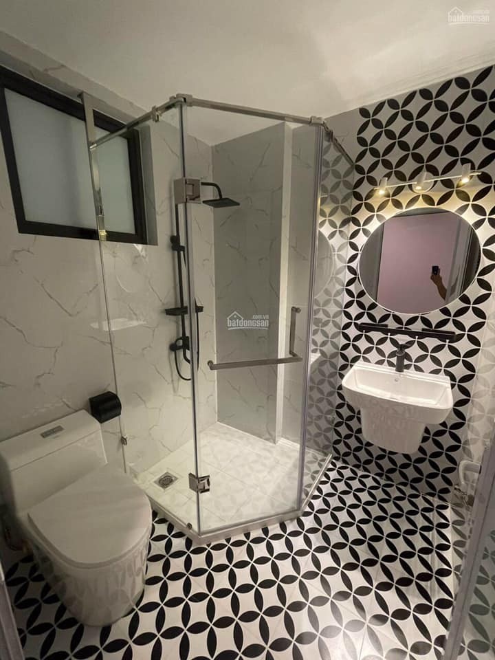 Bán nhà Khương Trung 65m 7T MT 6m, Lô góc, Thang máy, KD đỉnh cao, nhỉnh 7 tỷ. LH: 0969586810.