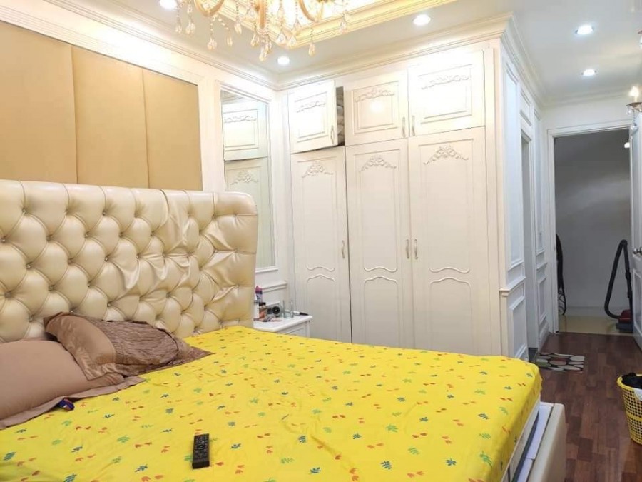 Bán nhà phố Vũ Ngọc Phan, Đống Đa, Phân lô, Oto, KD Văn phòng, 82*4T, MT 5m, 15.2 tỷ, 0888104444