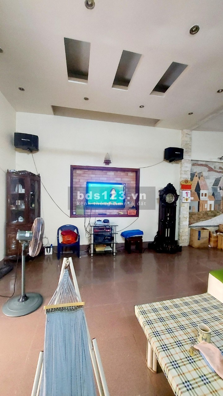 An Dương Vương ô tô vào nhà 100m2x4T, MT6m, Ngõ thông Ciputra, KD cực đỉnh giá 8 tỷ.