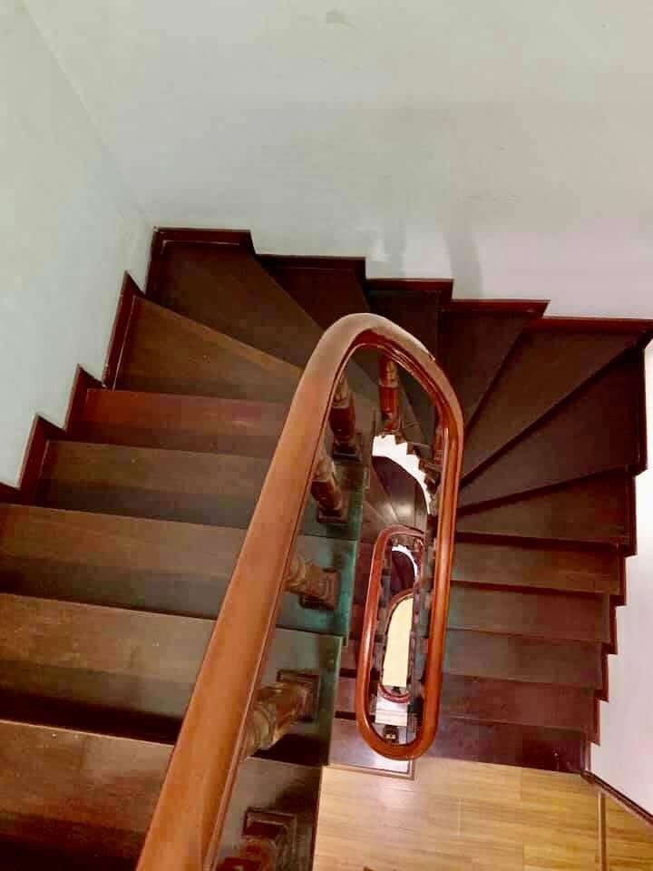 Bán gấp nhà phố Thái Thịnh, dt 58m2, 4 tầng, ngõ 3 gác, giá bán 6.2 tỷ