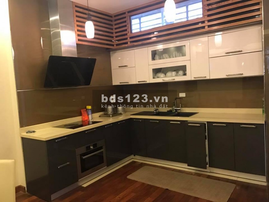 Nhà Láng Hạ 6 tầng thang máy, oto đỗ cửa ngày đêm dt 71m2 giá nhỉnh 15 tỷ